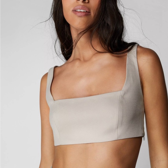 Nasty Gal: Premium Tailored Twill Bralette & Mini Skirt SET - Picture 3 of 4